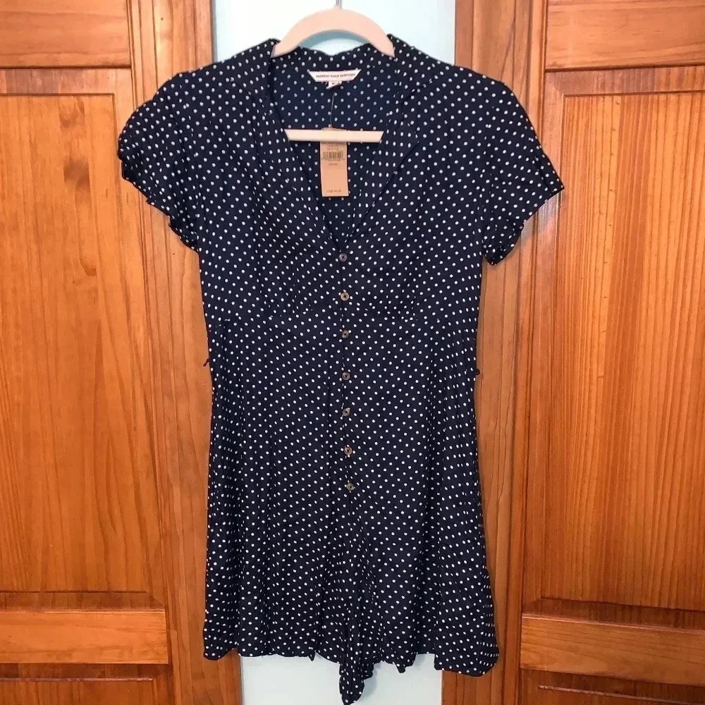 NEW AMERICAN EAGLE Polka Dot Navy & White Collared Romper XS